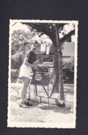 Carte Photo Guiry En Vexin (95) Portrait De Alain Chalot Enfant Dans Le Jardin à Guiry Septembre 1945 - Guiry En Vexin