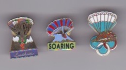 Parachutisme 3 Pin's - Parachutting