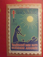 Grand Timbre Affiche Anti-tuberculeux Pour Auto, Vitrine, Voiture 1961-62. 3 Fr.  Tuberculose Antituberculeux - Tuberkulose-Serien