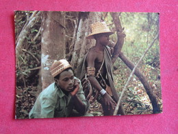 Guinea-Bissau - Combattant Et Élèment De La Population - Combatente E Membro Da População - Fighter And Civilian - Guinea Bissau