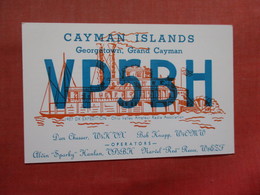 Radio Card  VP5BH Cayman Islands Georgetown Grand Cayman    Ref 3816 - Kaaimaneilanden