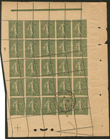 ** Variété De Piquages. No 130 Type IV, Bloc De 25 Ex Encadré Mill. 7, Avec Piquage à Cheval Et Piquage Oblique Par Plia - Non Classés