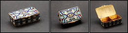 Boîte En émail Cloisonné Bronze Doré, Fleurs En Décor, Dominante Bleu-ciel, 2 Comp., 65x40x20mm. - TB - Postzegeldozen