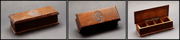 Boîte En Noyer, Monogramme "CA" Sculpté Sur Couvercle, 4 Comp., 120x46x35mm. - TB - Stamp Boxes