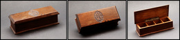 Boîte En Noyer, Monogramme "CA" Sculpté Sur Couvercle, 4 Comp., 120x46x35mm. - TB - Contenitore Per Francobolli