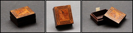Boîte Tunbridge, Mosaïque De Bois Figurant La Reine Victoria, 1 Comp., 39x34x20mm. - TB - Kisten Für Briefmarken