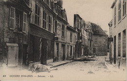 02  SOISSONS  (Aisne)  Bombardement  Une Rue Dévastée - Grugies