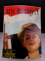 ARTS MENAGERS N° 128 Aout 1960 120 Pages LA CUISINE PIQUE NIQUE DE RAYMOND OLIVIER, LES SIEGES EN ROTIN - Casa & Decoración