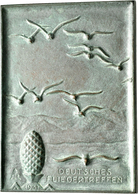 Medaillen Deutschland: Augsburg: Einseitige Bronzegußplakette 1931, Auf Das Deutsche Fliegertreffen, - Andere & Zonder Classificatie