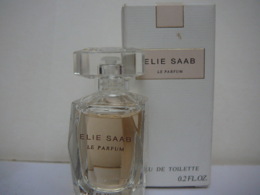 ELIE SAAB" LE PARFUM"  MINI EDT  7,5 ML  ML  LIRE ET VOIR !! - Miniatures Femmes (avec Boite)