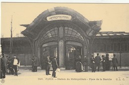 PARIS  LA GARE  METROPOLITAIN PLACE DE LA BASTILLE - Pariser Métro, Bahnhöfe