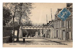 Delcampe - 76 SEINE MARITIME - FORGES LES EAUX Station Thermale, Le Pont Du Chemin De Fer - Forges Les Eaux