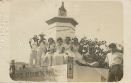 Real Photo Fiesta Beauty Queens En Caibarien  Advert For Maltina Tivoli Cerveza . Beer Bière  Foto Martin Otero - Cuba