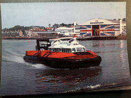 AEROGLISSEUR HOVERCRAFT - Hovercrafts