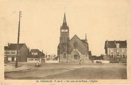 VERMELLES - Un Coin De La Place - L'église - 42 - Sonstige & Ohne Zuordnung