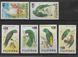PILIPINAS - YVERT N° 1348/1353 ** MNH - OISEAUX - PERROQUETS - COTE = 18 EUR. - Filipinas