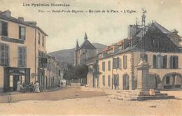St Pé De Bigorre         65       La Place, L'Eglise. Hôtel Doudhou         (voir Scan) - Saint Pe De Bigorre