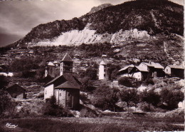 LES HAUTES ALPES - L'ARGENTIERE LA BESSEE - LE CHATEAU ET LA CHAPELLE ST JEAN - NEUVE. - L'Argentiere La Besse