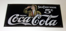 Plaque En Métal Coca Cola - Sold Everywhere - Tin Signs (after1960)