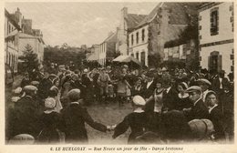 HUELGOAT  *** RUE NEUVE UN JOUR DE FETE  ***  DANSE BRETONNE *** - Huelgoat