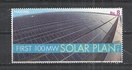 PAKISTAN 2015 - FIRST 100 MW SOLAR PLANT - POSTALLY USED OBLITERE GESTEMPELT USADO - Canards