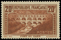 ** EMISSIONS DU XXème SIECLE - 262   Pont Du Gard, 20f. Chaudron, T IIB, TB - Unused Stamps