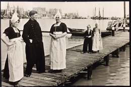 VOLENDAM HOLLAND - Edam