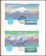 Szép FDC Gyűjtemény: Szovjet, Japán, ENSZ, Kevés Egyéb,  Néhány CM, Kb 160 Db, Képeslap Berakóban - Autres & Non Classés