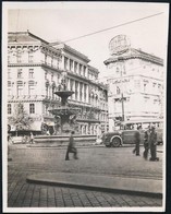 Cca 1930 Budapest, Kálvin Tér Autóbusszal, Fotó, 5,5×4,5 Cm - Sonstige & Ohne Zuordnung