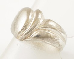 Ezüst(Ag) íves Gyűrű, Jelzett, Méret: 55, Nettó: 4,5 G - Sonstige & Ohne Zuordnung