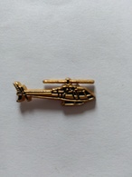 PIN'S - HELICOPTERE - Avions