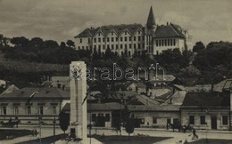 * T2/T3 Léva, Levice; Tanítóképző, Hősök Emlékműve / Teachers' Training Institute, Communist Monument (ragasztónyom / Gl - Autres & Non Classés