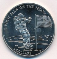 Libéria 2000. 5D Cu-Ni 'Első Ember A Holdon' T:1
Liberia 2000. 5 Dollars Cu-Ni 'First Man On The Moon' C:UNC
Krause KM#5 - Non Classés