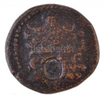 Szíria / Szeleukisz Kr. E. ~48-36. AE Tetrachalkon, Előlapján Női Portrés Ellenjegy (VII. Kleopátra?) (13,3g) T:2-,3 / 
 - Non Classés