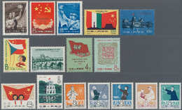 China - Volksrepublik: 1960, 6 Complete Sets, Including 10th Anniv Of Sino-Soviet Treaty (C75), 15th - Lettres & Documents