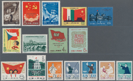 China - Volksrepublik: 1960, 6 Complete Sets, Including 10th Anniv Of Sino-Soviet Treaty (C75), 15th - Covers & Documents