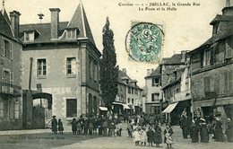 19- Corrèze - Juillac - La Grande Rue ,poste ,et La Halle (beau Plan Taxe ) - Juillac