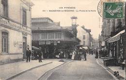 Bagnères De Bigorre             65       La Poste Et Les Halles    (voir Scan) - Bagneres De Bigorre