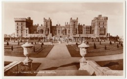 Windsor Castle - East Terrace - 3387 - 1961 - United Kingdom - England - Used - Windsor