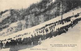 Cauterets          65      Sports D' Hiver.  Saut Au Tremplin  32 Mètres Par Le Norvégien Lieutenant Smith  (voir Scan) - Cauterets