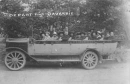 Lourdes        65      Taxis, Autocars,Transport Des Excursionnistes  Carte Photo.      (voir Scan) - Lourdes