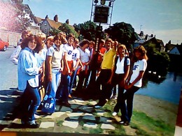 Great Britain ENGLAND STUDENTS IN THE BEAUTIFUL BRITISH ISLES.  N1980 HJ3973 - Andere & Zonder Classificatie