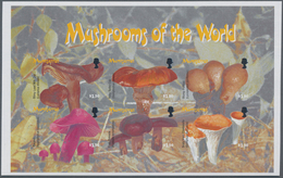 Thematik: Pilze / Mushrooms: 2003, MONTSERRAT: Mushrooms Of The World Complete Set Of Six In An IMPE - Paddestoelen