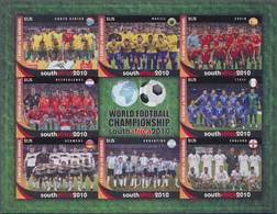 Thematik: Sport-Fußball / Sport-soccer, Football: 2010, St. Vincent. IMPERFORATE Miniature Sheet Of - Other & Unclassified