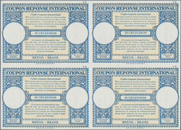 Brasilien: 1961, November. International Reply Coupon 30 Cruzeiros (London Type) In An Unused Block - Gebruikt