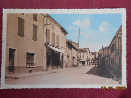 CPSM - Monclar-de-Quercy - Avenue De Montauban - Montclar De Quercy