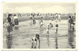 CPSM OOSTDUINKERKE BAD, STRANDGENOT, OSTDUNKERQUE BAINS, LES PLAISIRS DE LA PLAGE, Format 9 Cm Sur 14 Environ, BELGIQUE - Oostduinkerke