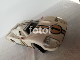 OLD FORD GT40 RACING CAR PLASTIC BATTERY OPERATED AMAZE A MATICS HASBRO HONG KONG  1/24 - Other & Unclassified