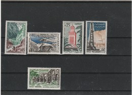 ALGERIE - JOLI LOT  TIMBRES NEUFS - Algérie (1962-...)