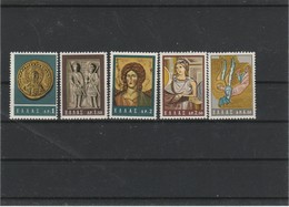 TIMBRES - GRECE   ART BYZANTIN   - JOLIE SERIE DE 5 VALEURS - Variétés Et Curiosités